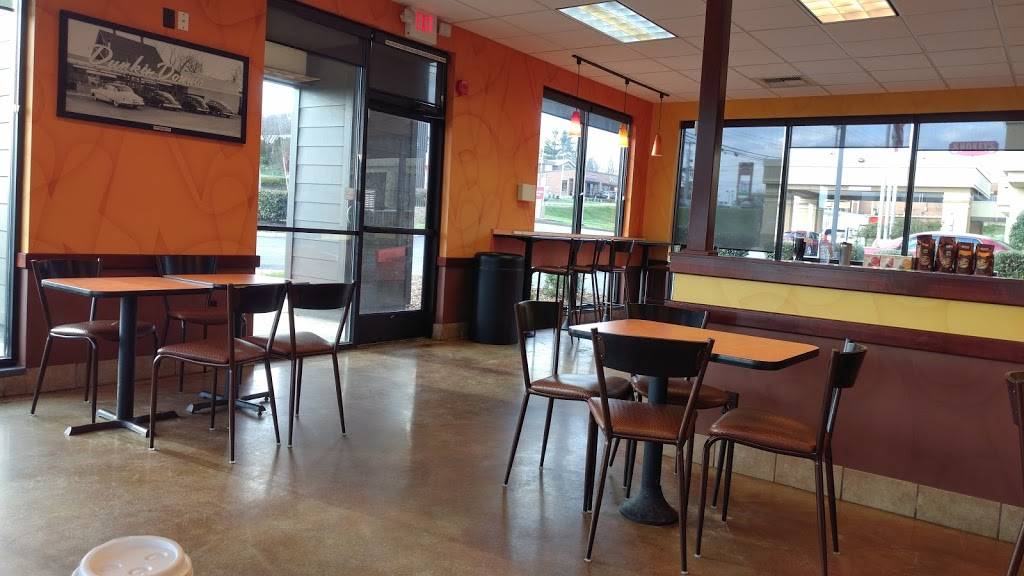Dunkin | bakery | 980 S Jefferson Ave, Cookeville, TN 38501, USA | 9318541450 OR +1 931-854-1450