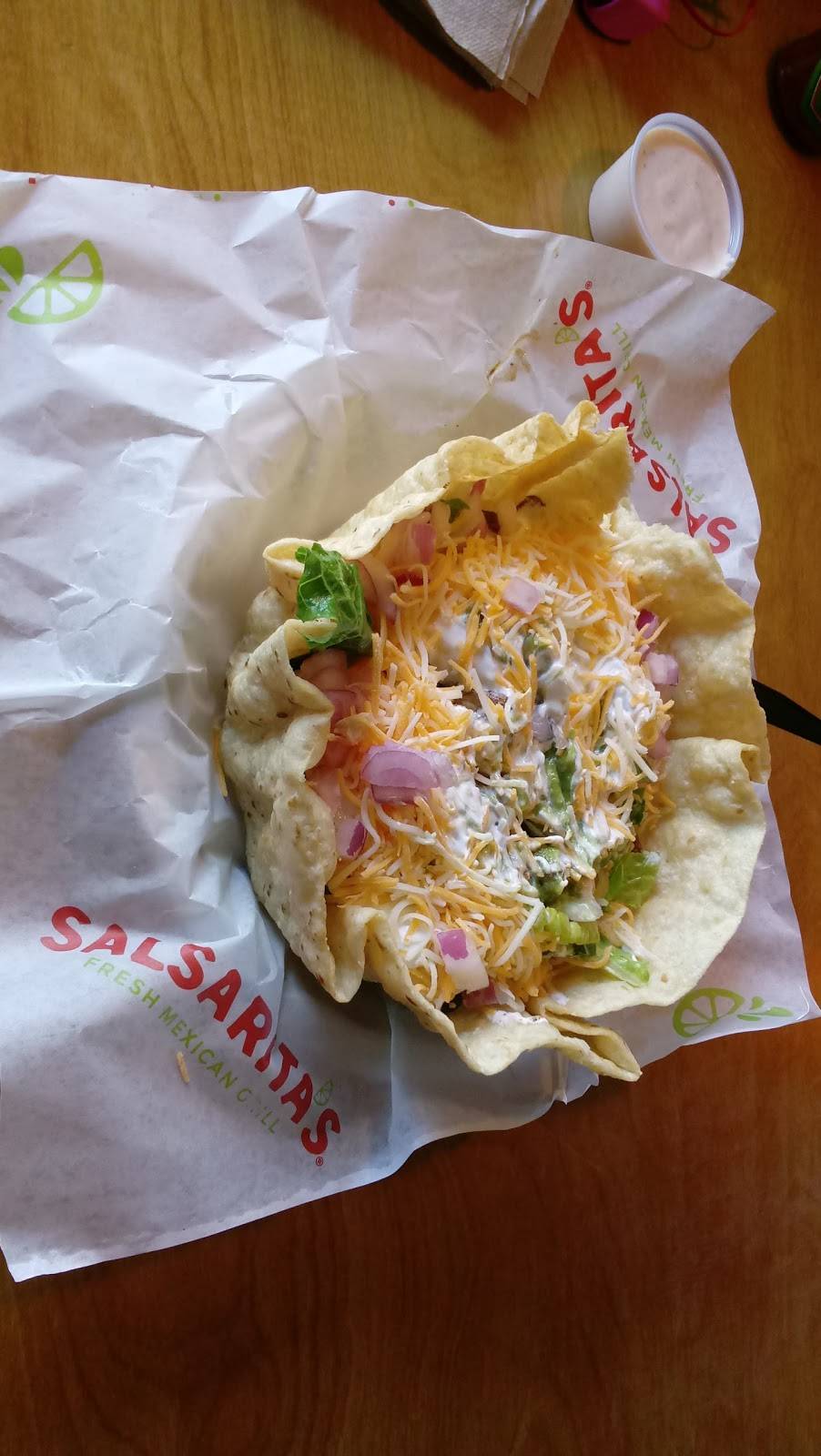 Salsaritas Fresh Mexican Grill | restaurant | 8400 Park Rd, Charlotte, NC 28210, USA | 7046439500 OR +1 704-643-9500