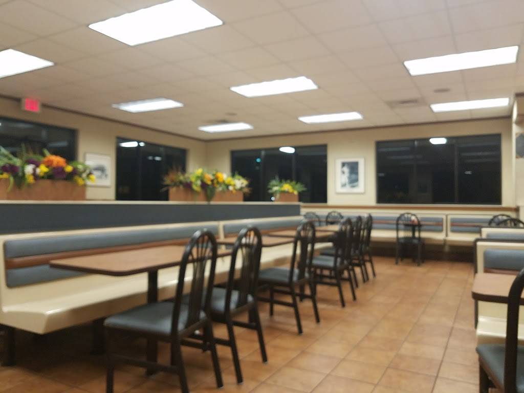 Whataburger - Restaurant | 8820 Hwy 6, Missouri City, TX 77459, USA