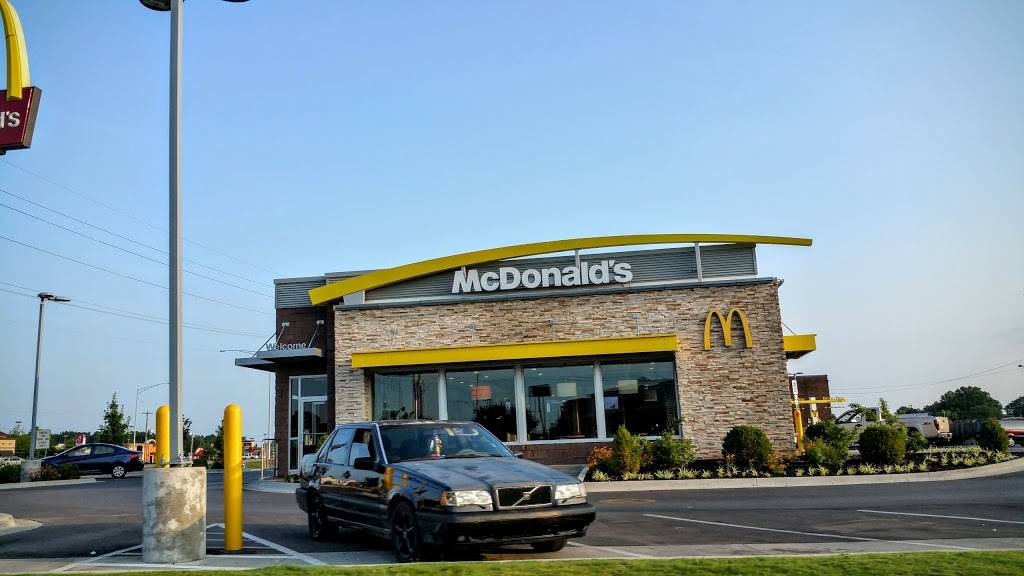 McDonalds | cafe | 2225 Danville Rd SW, Decatur, AL 35601, USA | 2563507083 OR +1 256-350-7083