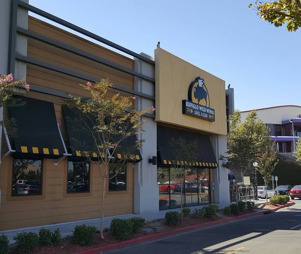 Buffalo Wild Wings - Restaurant | 1350 Travis Blvd #1510, Fairfield, CA ...