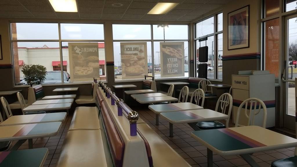 Taco Bell | meal takeaway | 1708 S Madison St, Webb City, MO 64870, USA | 4176732135 OR +1 417-673-2135
