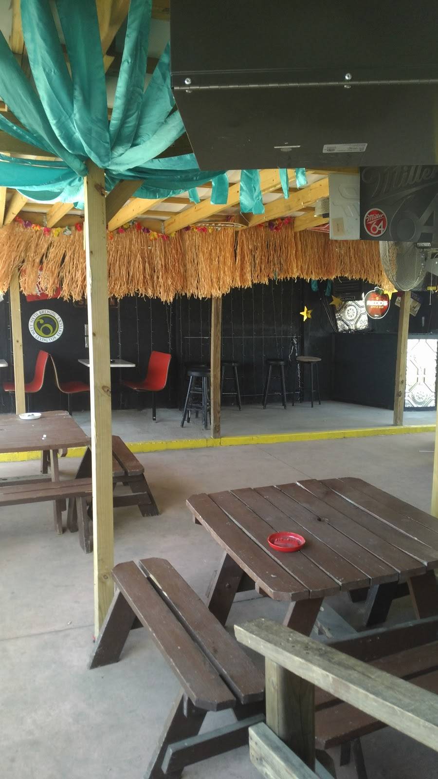 The Spot Bar N Grill | night club | 139 Tiptop Rd, Vine Grove, KY 40175, USA | 2708289512 OR +1 270-828-9512