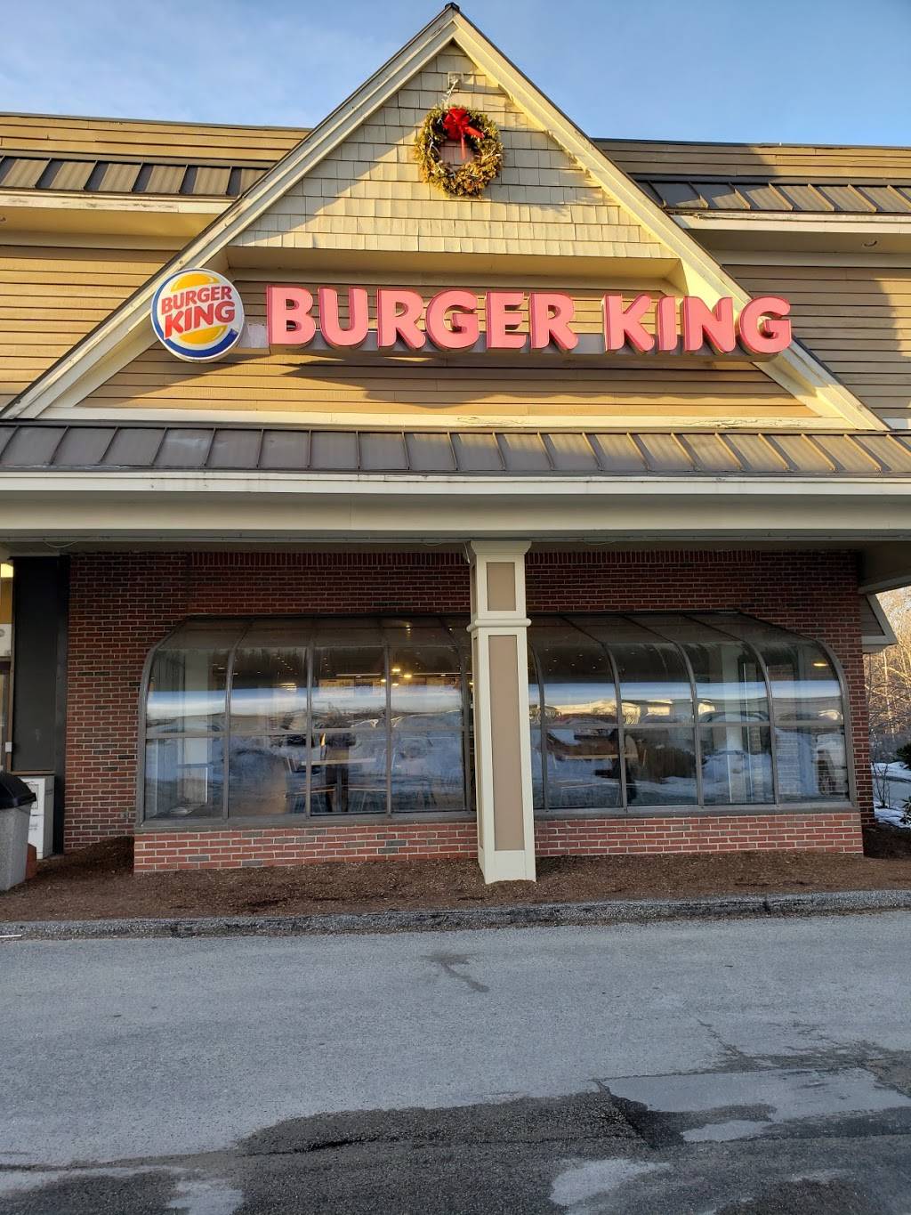 Burger King Restaurant 102 Main St Gorham Me 04038 Usa