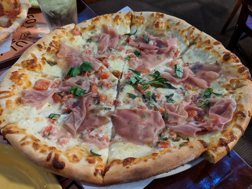 Romeo & Juliet Cafe | cafe | 5199 Sheridan Dr, Buffalo, NY 14221, USA | 7168394960 OR +1 716-839-4960