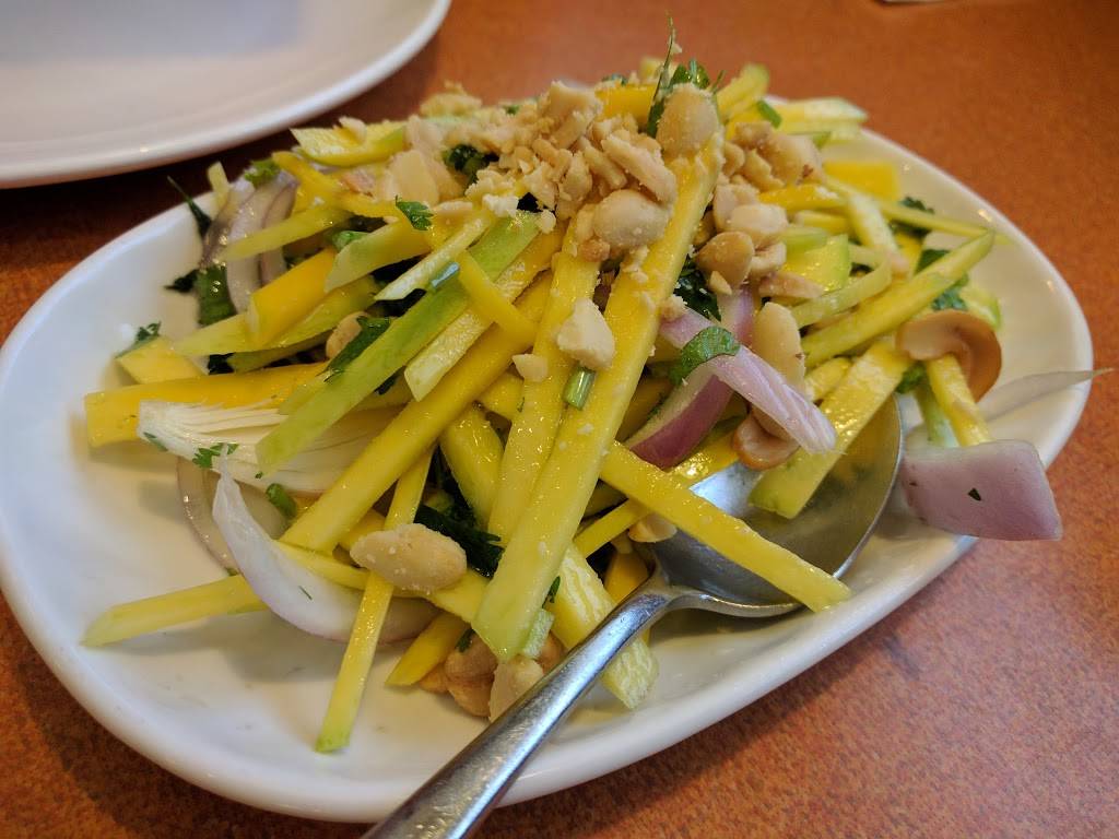 The Zen Whitby | restaurant | 30 Broadleaf Ave #5, Whitby, ON L1R 3N8, Canada | 9056558188 OR +1 905-655-8188