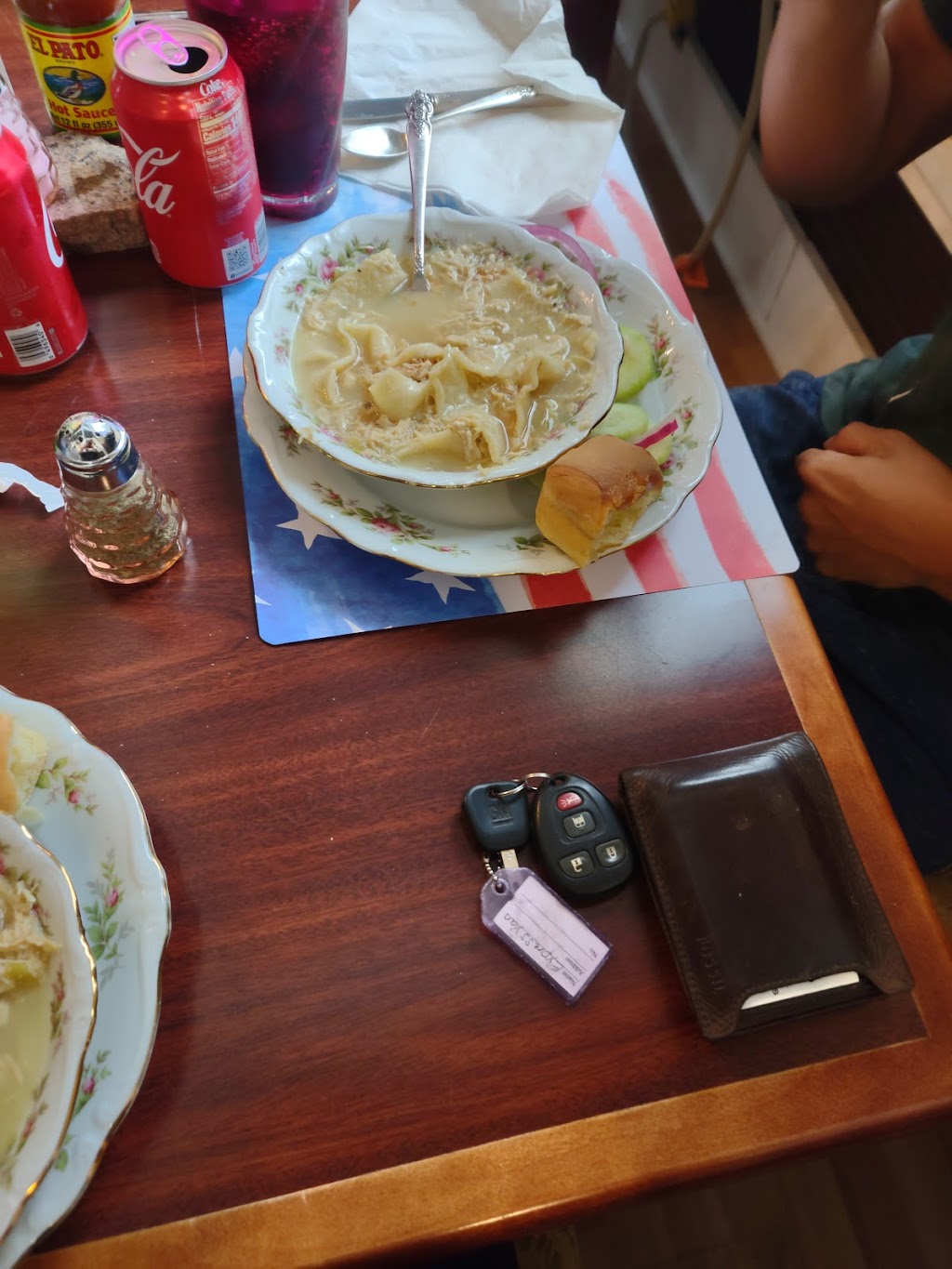 TaliMena Mercantile | restaurant | 202 2nd St, Talihina, OK 74571, USA | 7024135762 OR +1 702-413-5762