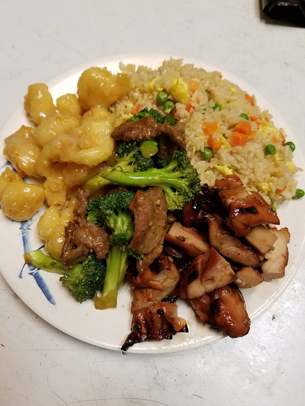 Ruby Thai Vancouver Inc | restaurant | 8700 NE Vancouver Mall Dr, Vancouver, WA 98662, USA | 3609903986 OR +1 360-990-3986