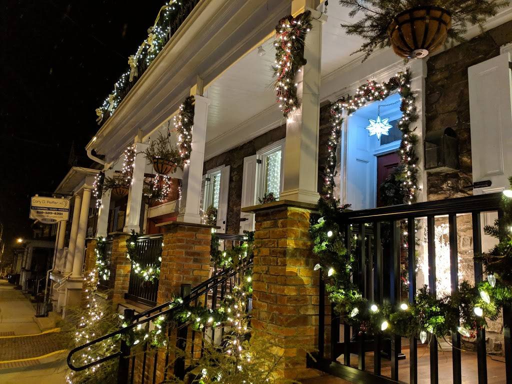 Stouch Tavern | restaurant | 138 W High St, Womelsdorf, PA 19567, USA | 6105894577 OR +1 610-589-4577