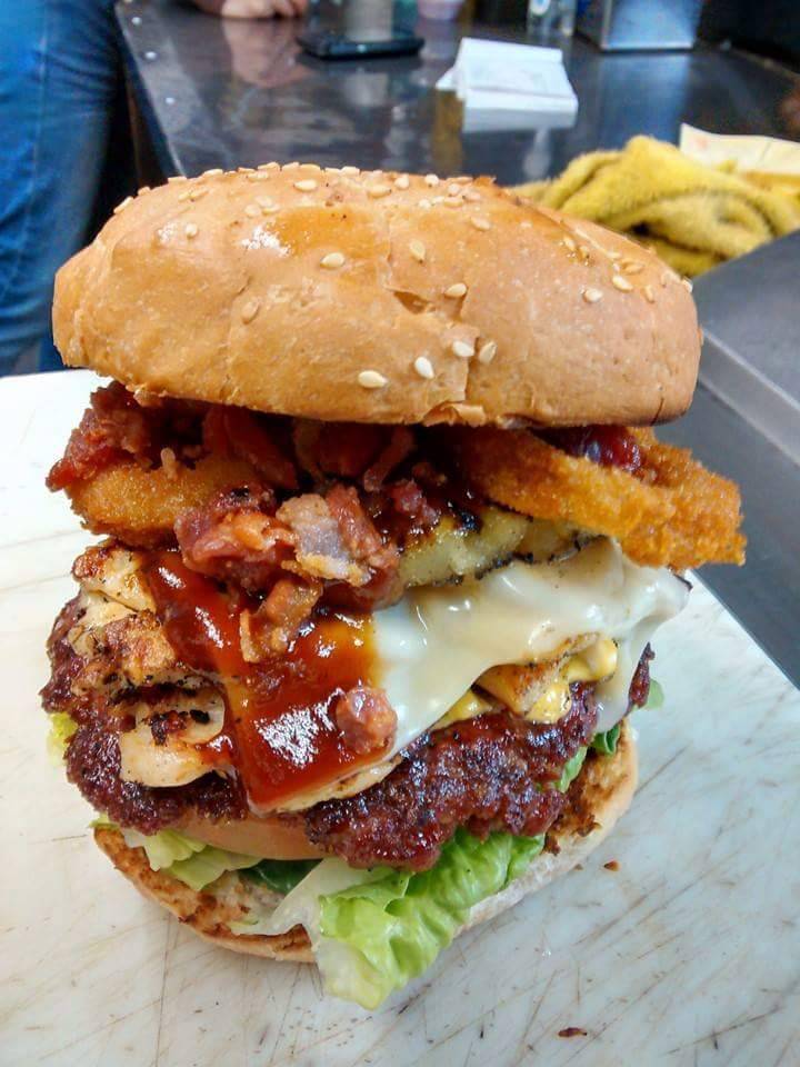 Burger Shop | restaurant | Blvd. Santa Fe Y Prolongación Santa Fe, Parque 2da Seccion, Santa Fe, 22201 Tijuana, B.C., Mexico | 016644007839 OR +52 664 400 7839