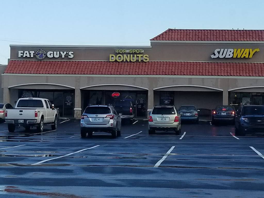 Top Spot Donuts | bakery | 1005 N Elm Pl, Broken Arrow, OK 74012, USA | 9182515557 OR +1 918-251-5557