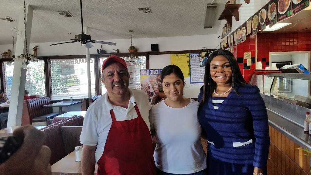 Tacos El Porton | restaurant | 2201 E Alondra Blvd, Compton, CA 90221, USA | 3106087383 OR +1 310-608-7383