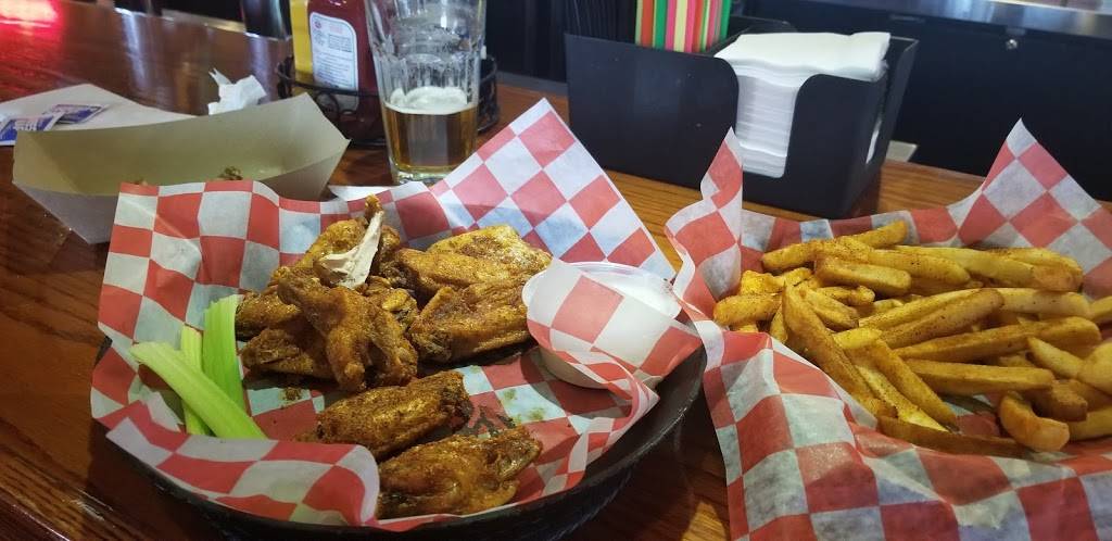 Pacers - Home of Americas Best Ribs | restaurant | 19800 S Waterloo Rd, Cleveland, OH 44119, USA | 2164867711 OR +1 216-486-7711