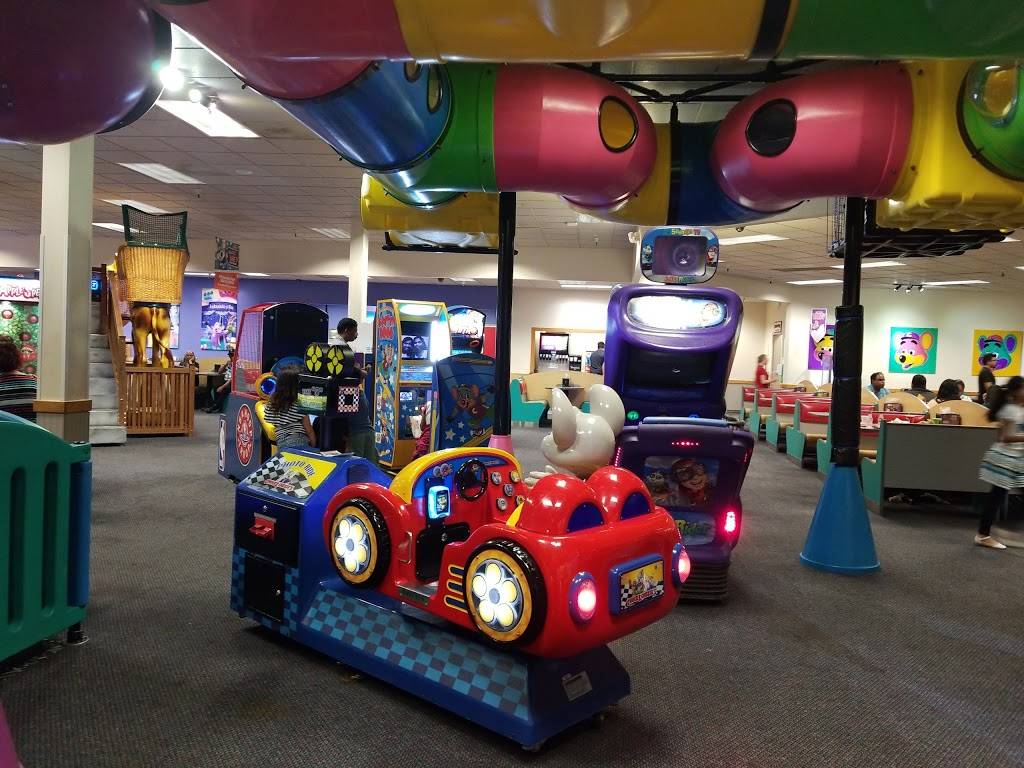 Chuck E. Cheese's 