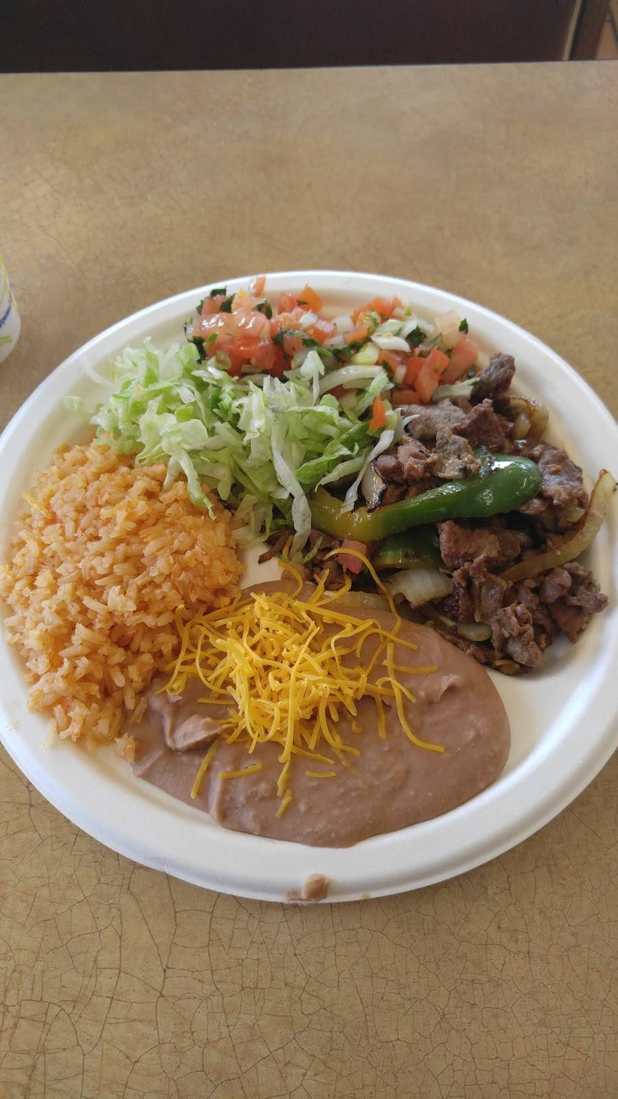 Muchas Gracias Mexican Food | restaurant | 2009 Portland Rd, Newberg, OR 97132, USA | 5035548777 OR +1 503-554-8777