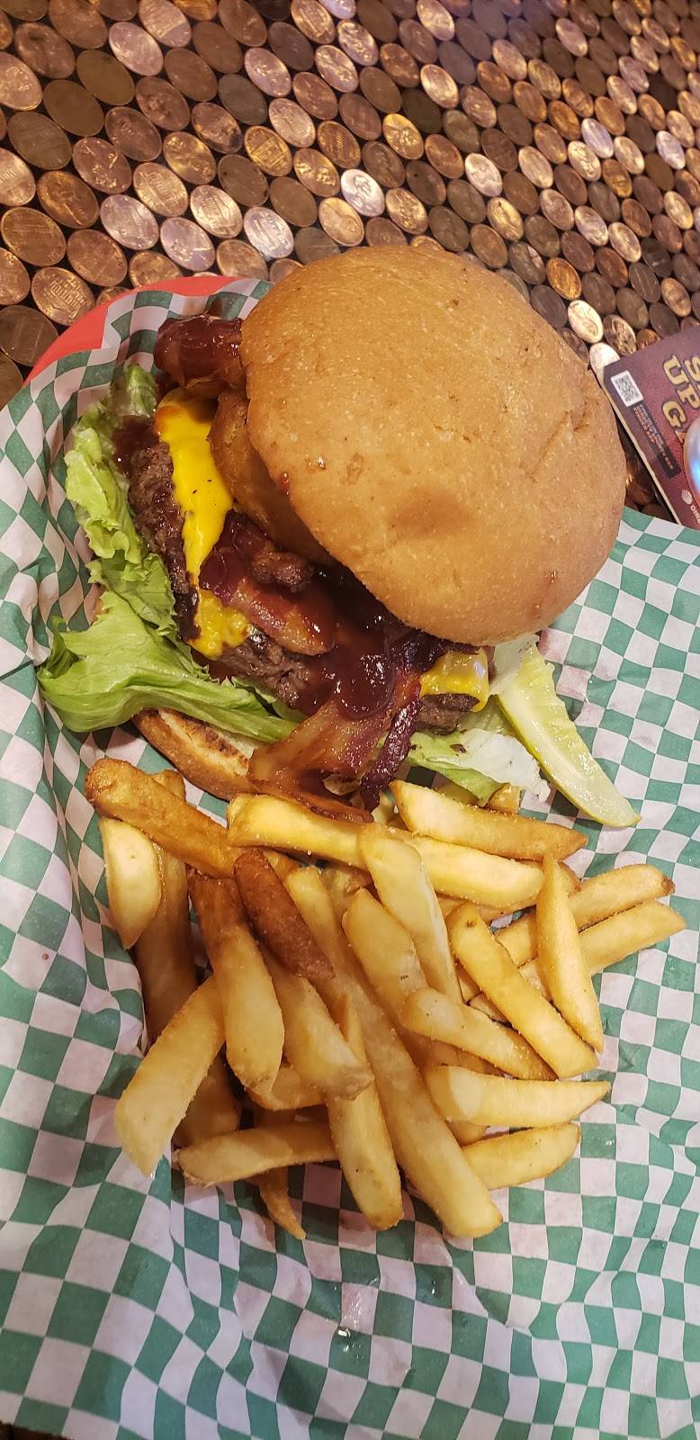 Vinny's Sports Bar and Grill 1847 Co Rd T, New Richmond, WI 54017, USA