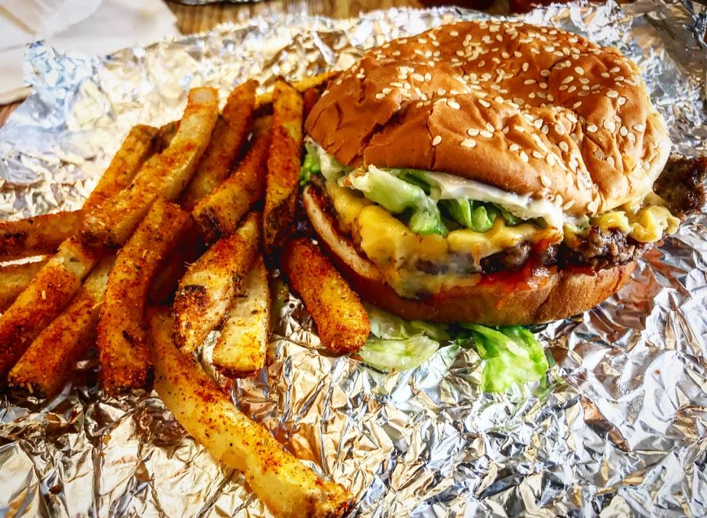 Five Guys | meal takeaway | 7110 Rogers Ave, Fort Smith, AR 72903, USA | 4794781007 OR +1 479-478-1007