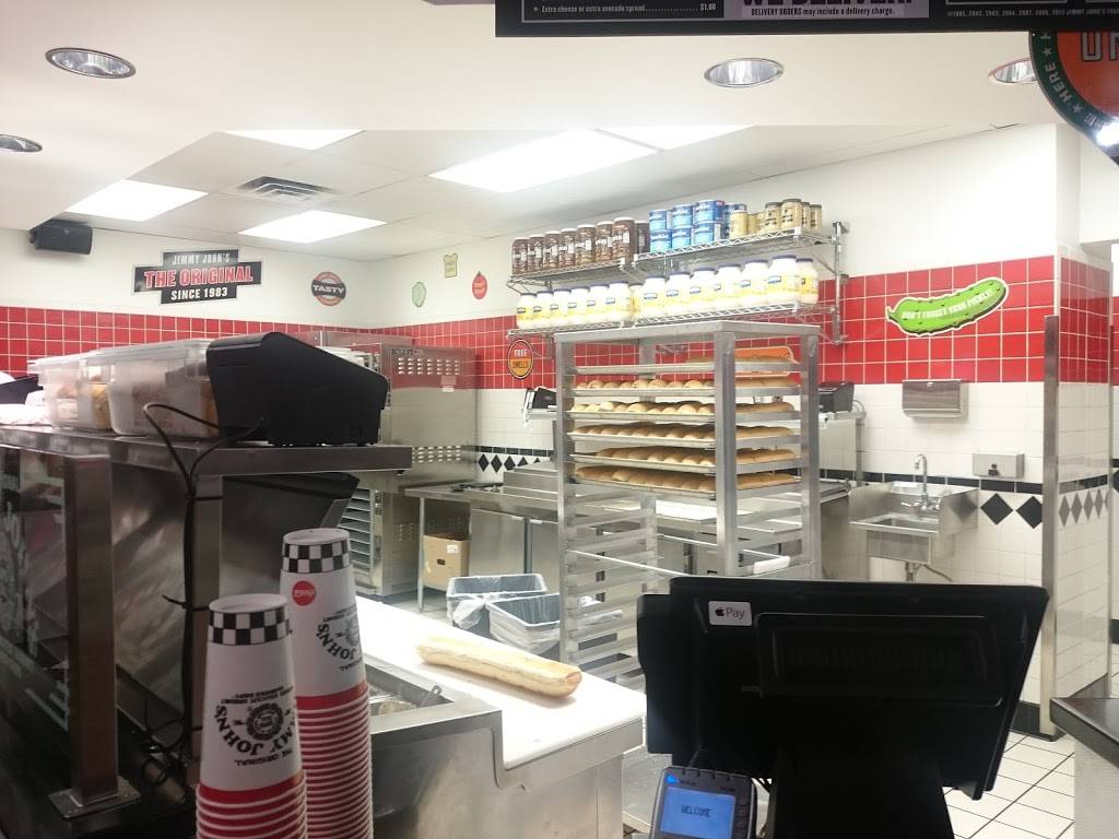 Jimmy Johns | meal delivery | 1121 W Main St, Peoria, IL 61606, USA | 3096739999 OR +1 309-673-9999