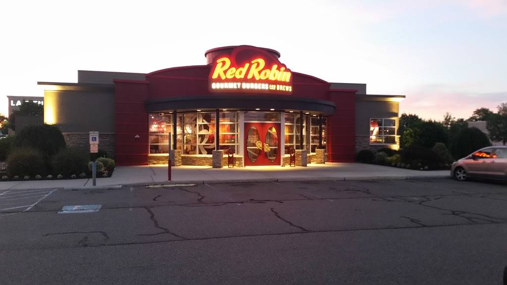 Red Robin Gourmet Burgers and Brews | 6200 Hadley Rd, South Plainfield ...