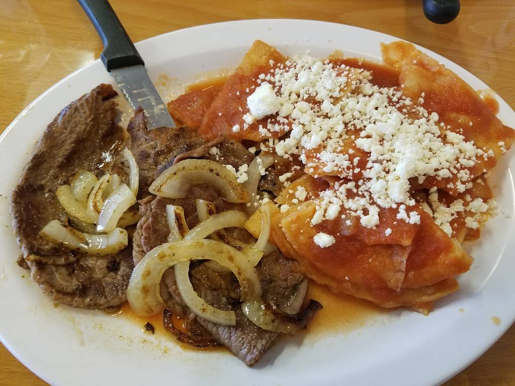 Carmelas Restaurant | restaurant | 2303 E Washington St, Bloomington, IL 61704, USA | 3096620186 OR +1 309-662-0186