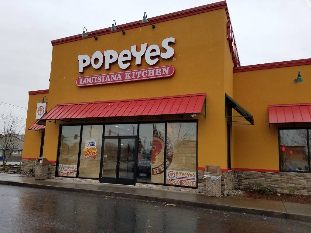 Popeyes Louisiana Kitchen - Restaurant | 2595 Lancaster Dr NE, Salem ...