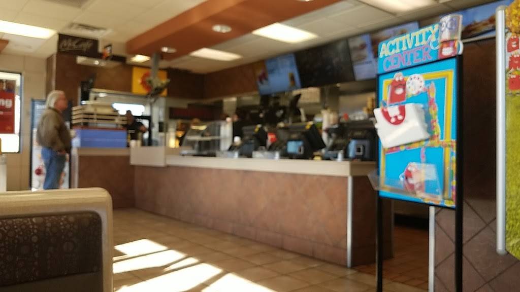 McDonalds | cafe | 1402 W Main St, Robinson, IL 62454, USA | 6185442859 OR +1 618-544-2859