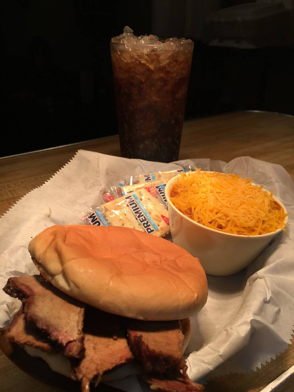 J.T.s Barbeque and Catering | restaurant | 505 S Sunnylane Rd, Del City, OK 73115, USA | 4056703350 OR +1 405-670-3350