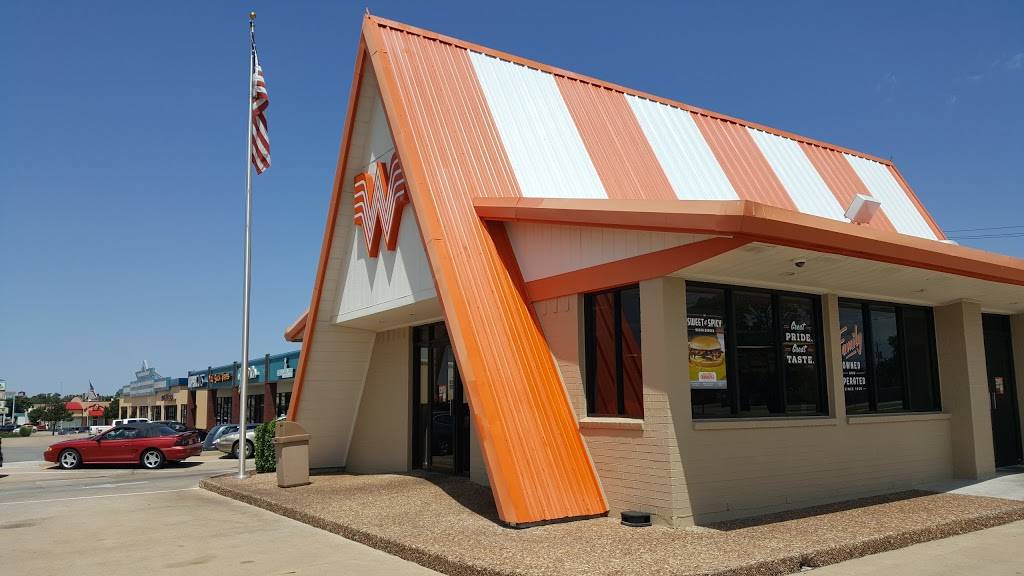 Whataburger | restaurant | 2201 NW Cache Rd, Lawton, OK 73505, USA | 5803571608 OR +1 580-357-1608