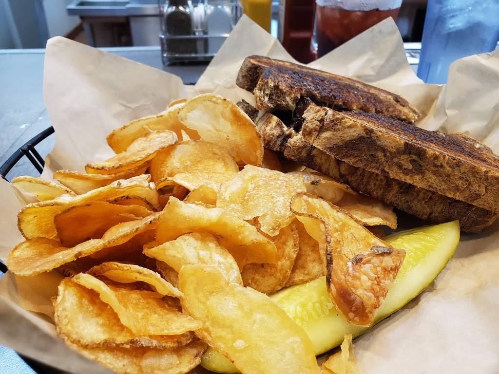Stir Cove Backstage Grill | restaurant | One Harrahs Blvd, Council Bluffs, IA 51501, USA | 7123296462 OR +1 712-329-6462