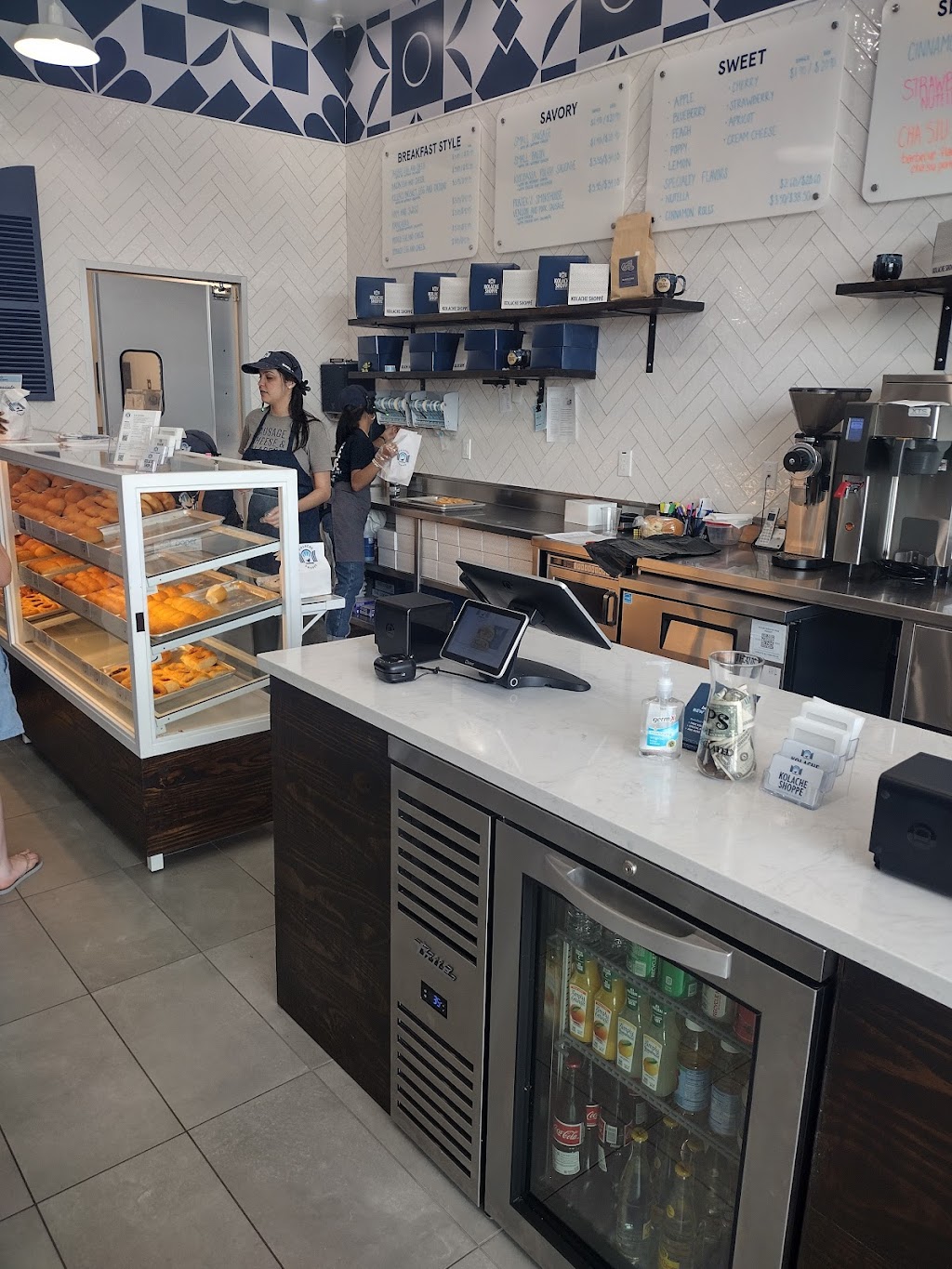 Kolache Shoppe - Pearland | bakery | 11940 Broadway St Suite 170, Pearland, TX 77584, USA | 2818093371 OR +1 281-809-3371