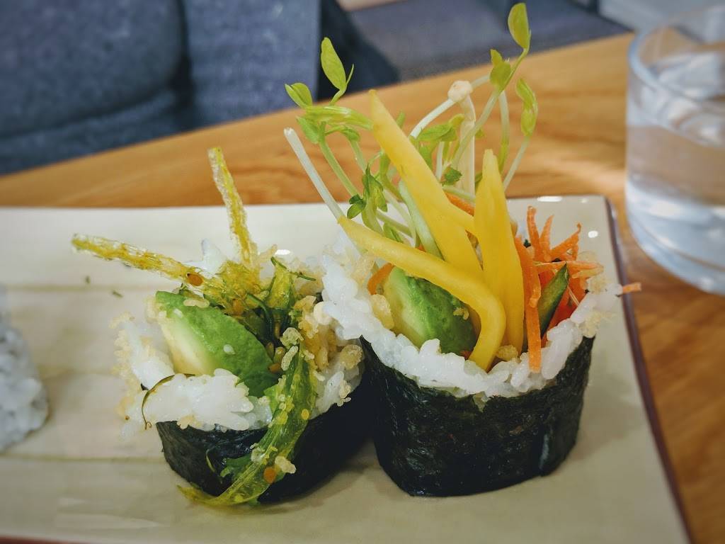 Oh Sushi | meal delivery | 1384 Rue de Montarville, Saint-Bruno-de-Montarville, QC J3V 3T5, Canada | 4504414445 OR +1 450-441-4445
