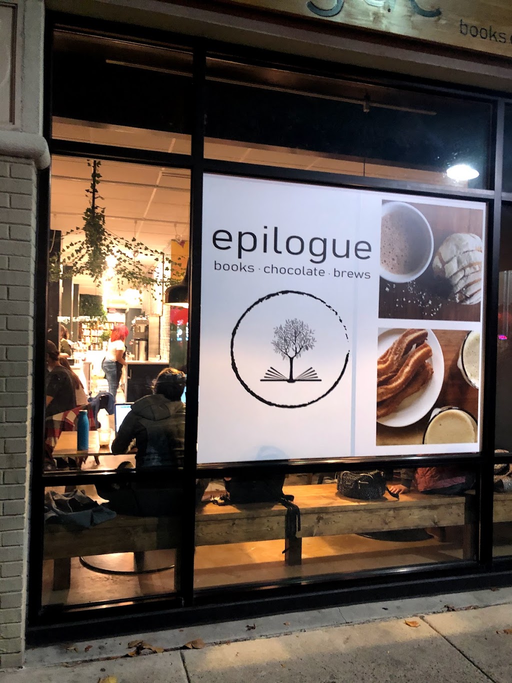Epilogue Books Chocolate Brews | cafe | 109 E Franklin St #100, Chapel Hill, NC 27514, USA | 9199135055 OR +1 919-913-5055