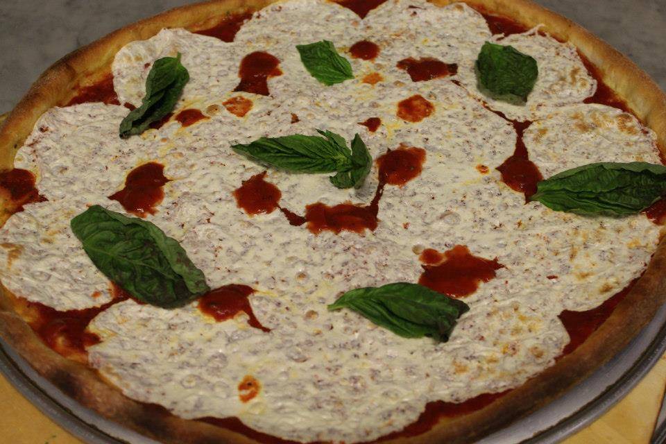Luigis Pizzeria | restaurant | 8502 3rd Ave, Brooklyn, NY 11209, USA | 7184913900 OR +1 718-491-3900