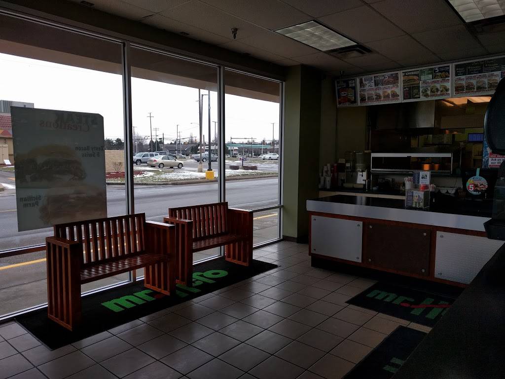 Mr. Hero | meal takeaway | 1029 N Court St, Medina, OH 44256, USA | 3307224376 OR +1 330-722-4376
