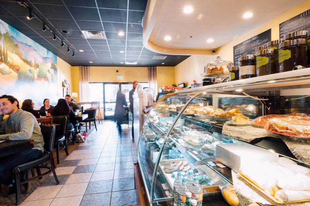 Zoes Coffee | bakery | 11225 Decatur St #200, Westminster, CO 80234, USA | 3032466173 OR +1 303-246-6173