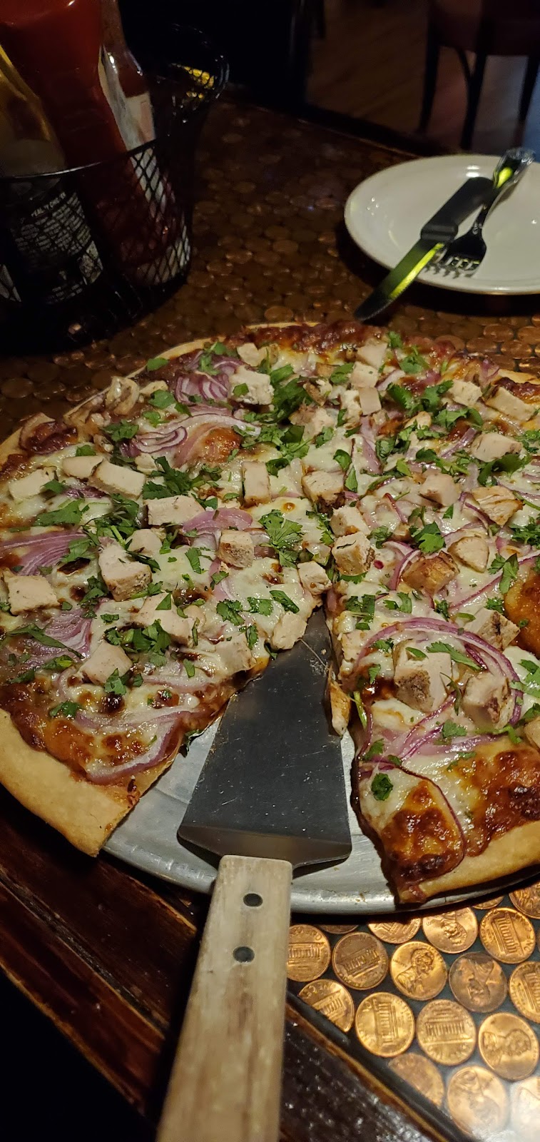 The Liberty Pub | restaurant | 2047 Sherman Ave, North Bend, OR 97459, USA | 5417562550 OR +1 541-756-2550