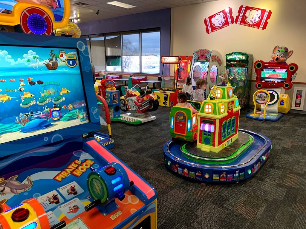 Chuck E. Cheese - Restaurant | 710 Sunland Park Dr, El Paso, TX 79912, USA