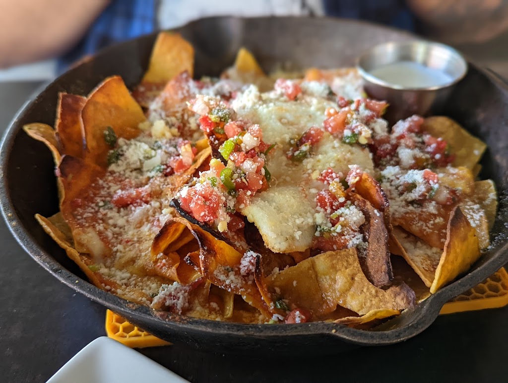 Nealies Skillet | cafe | 25858 Tournament Rd, Valencia, CA 91355, USA | 6616780031 OR +1 661-678-0031