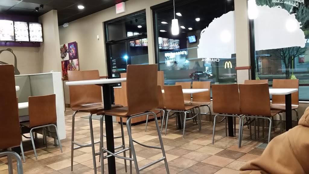 Taco Bell | meal takeaway | 13315 E 116th St N, Owasso, OK 74055, USA | 9183713550 OR +1 918-371-3550
