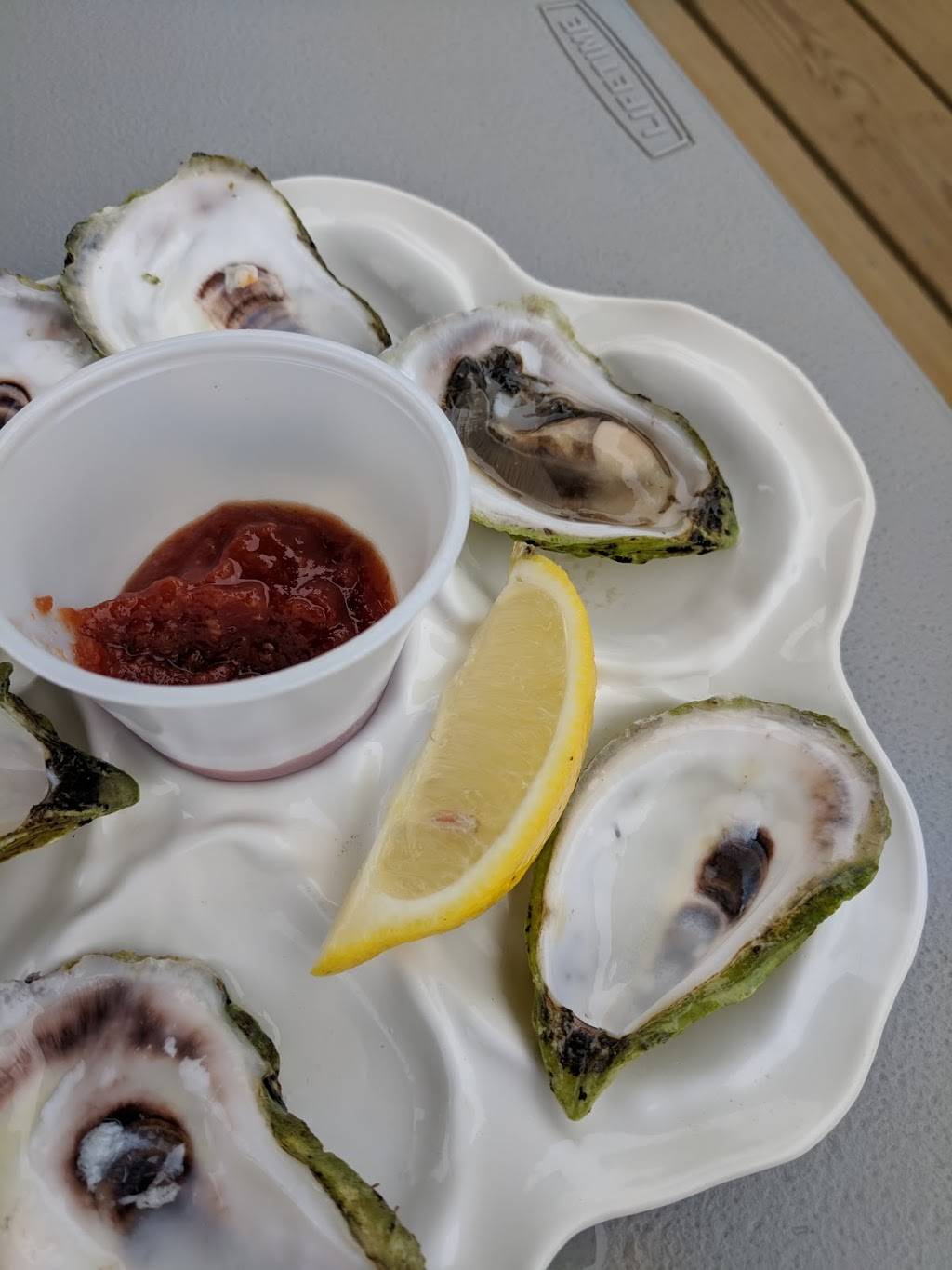 Corea Wharf Gallery & Grill | meal takeaway | 13 Gibbs Lane, Corea, ME 04624, USA | 2079638888 OR +1 207-963-8888