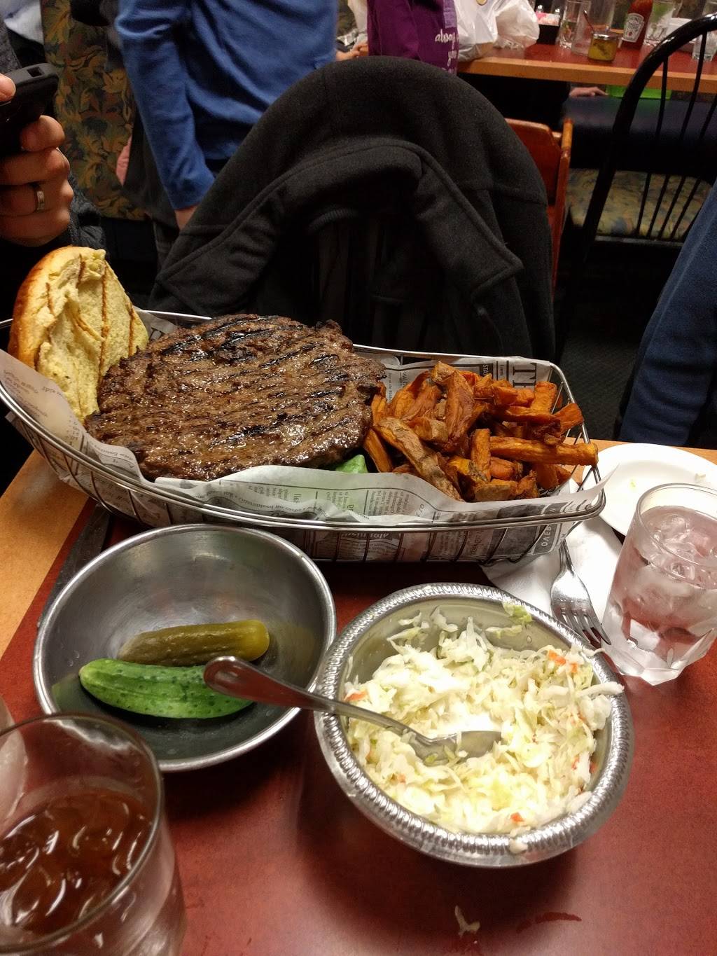 Noah's Ark - Restaurant | 493 Cedar Ln, Teaneck, NJ 07666, USA