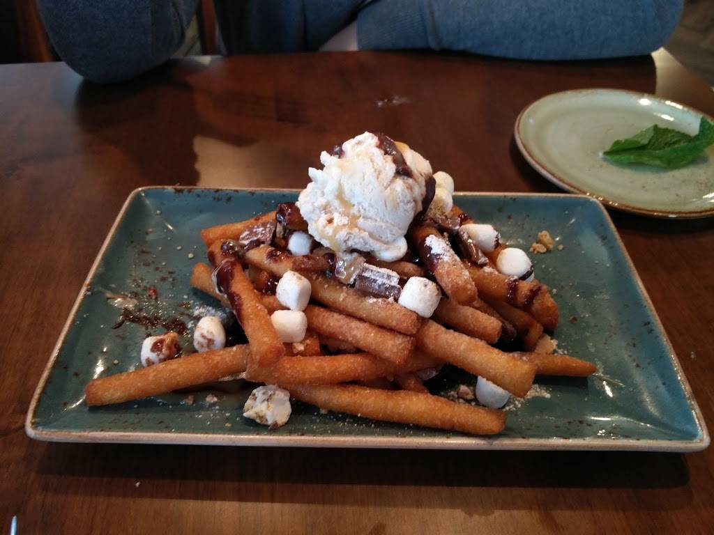 Milestones | restaurant | 18162 Yonge St, East Gwillimbury, ON L3Y 4V8, Canada | 9058535345 OR +1 905-853-5345