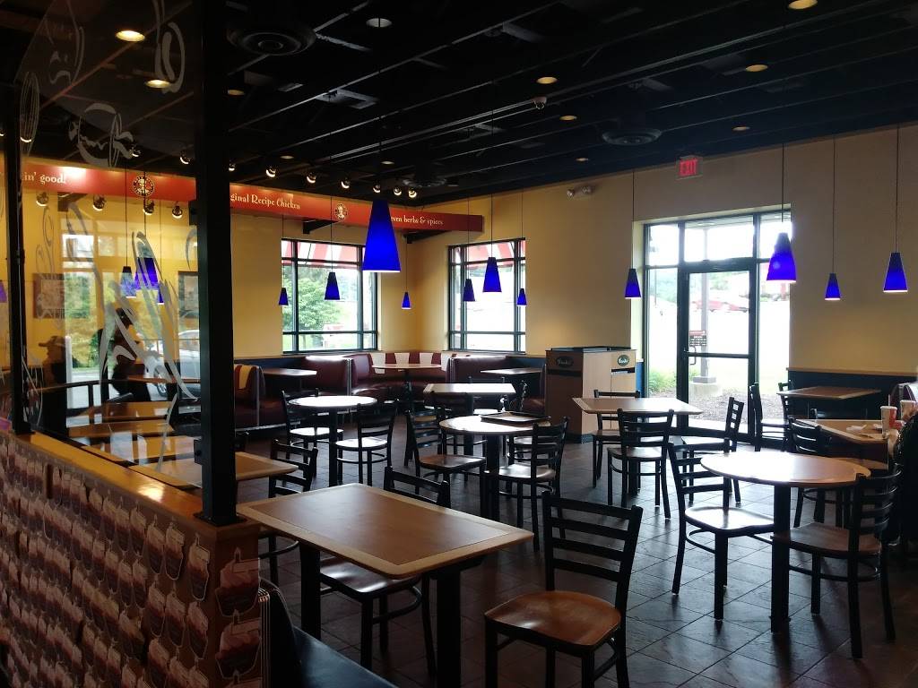 KFC | restaurant | 2301 Southgate Pkwy, Cambridge, OH 43725, USA | 7404391336 OR +1 740-439-1336