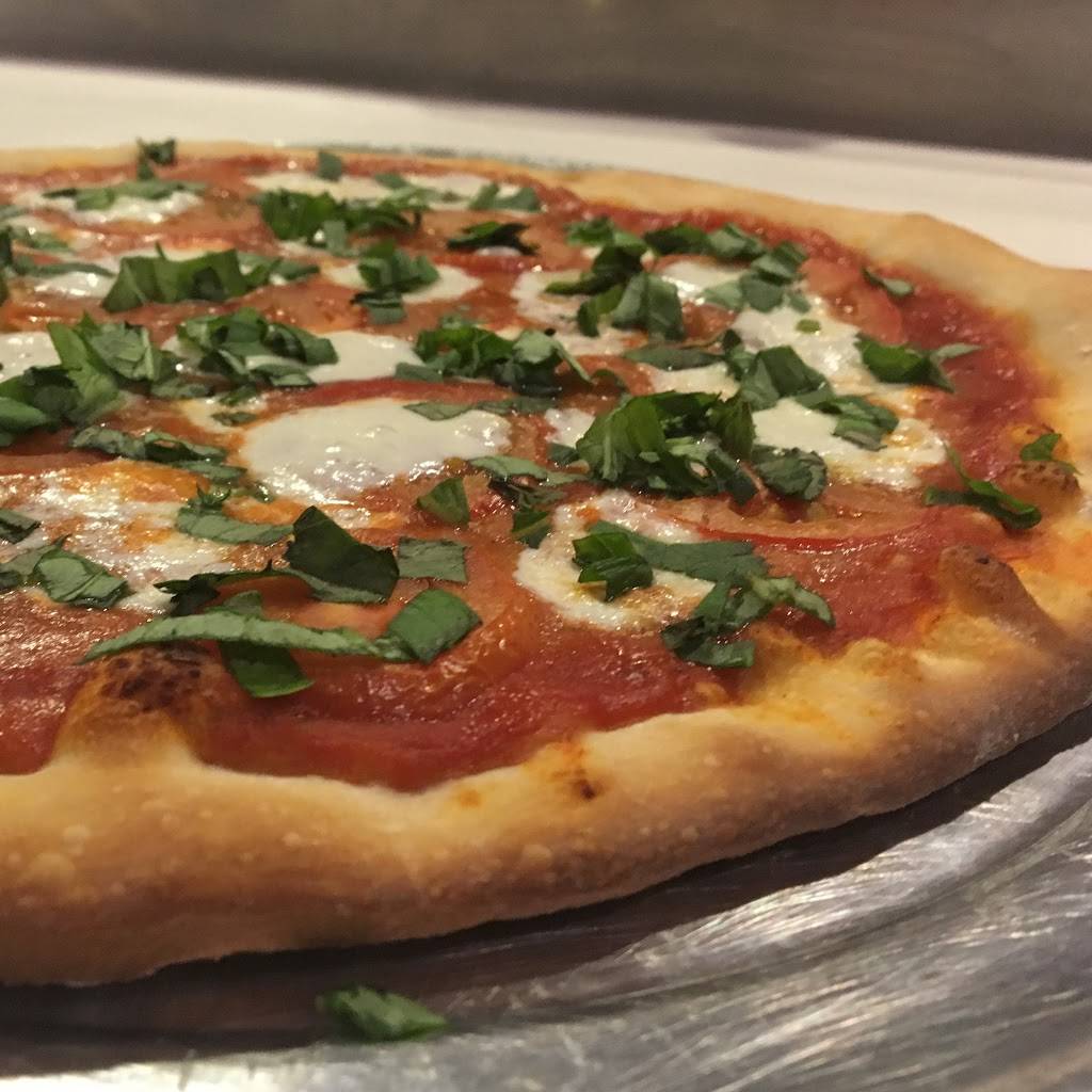 Legends Gourmet Pizza & Salads | restaurant | 318 High St, Burlington, NJ 08016, USA | 6093863001 OR +1 609-386-3001