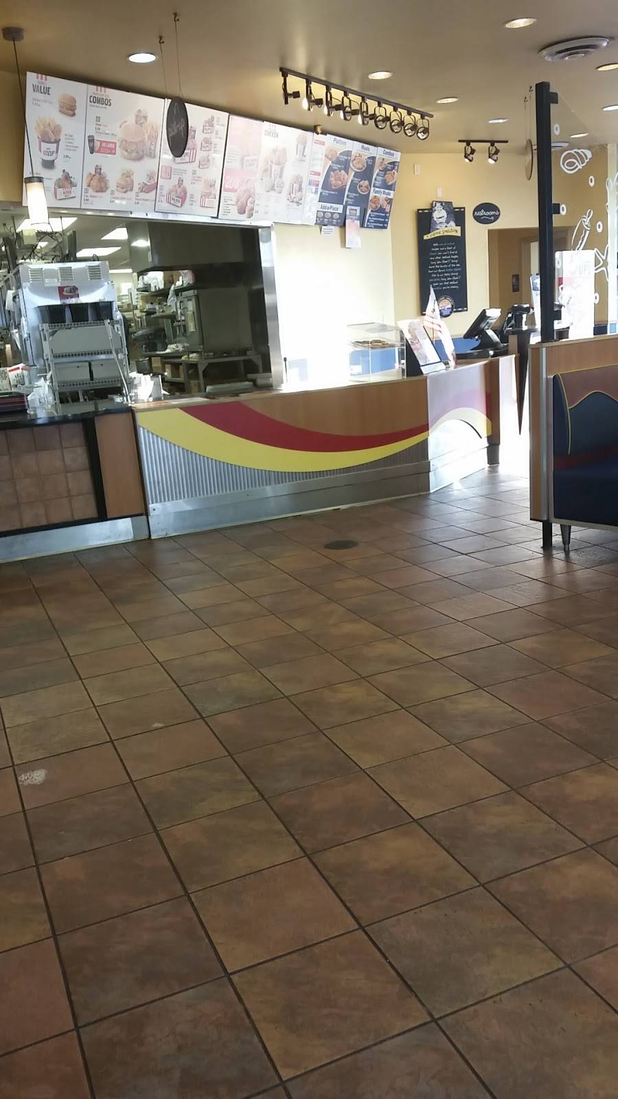 KFC Restaurant 2118 E Kansas Ave, McPherson, KS 67460, USA