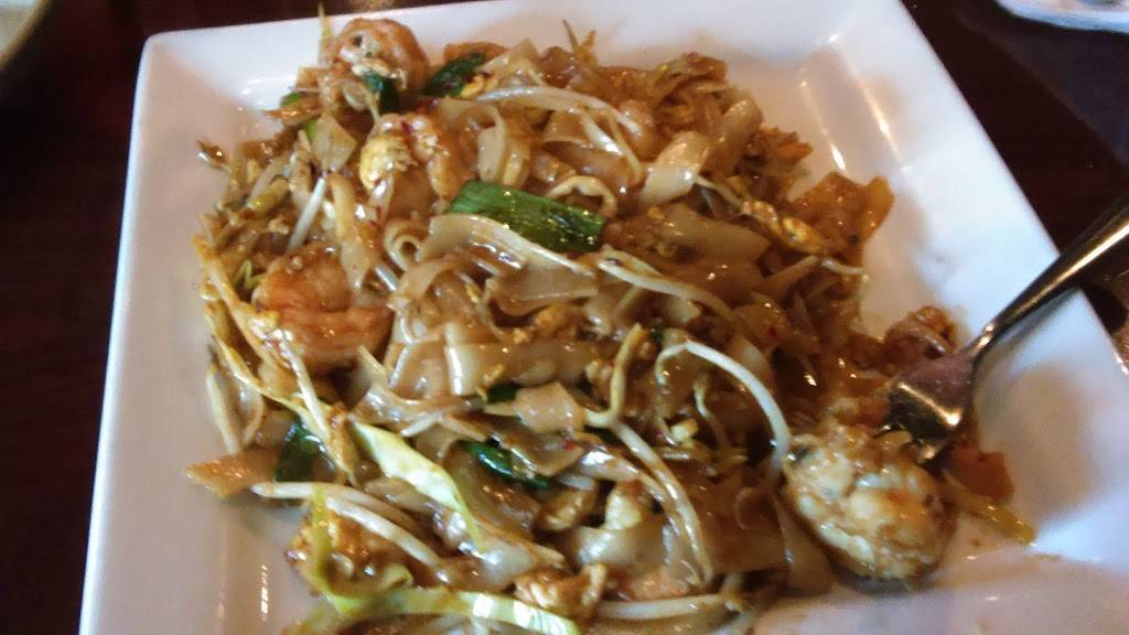 Lee’s Fusion Cafe Asian Grill | cafe | 2528 McGill St, Pigeon Forge, TN 37863, USA | 8654535587 OR +1 865-453-5587
