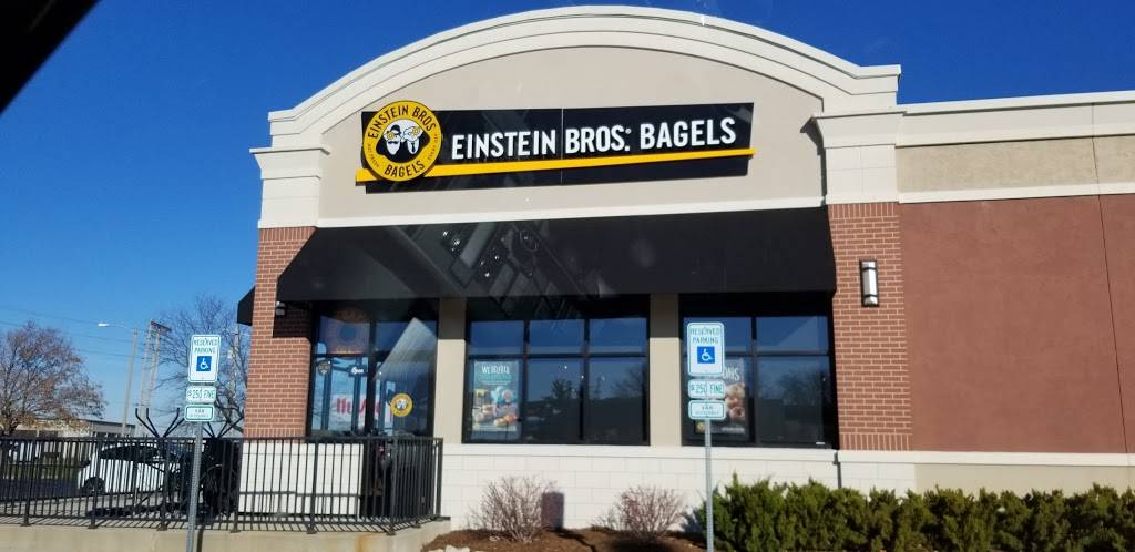 Einstein Bros. Bagels | bakery | 1401 N Veterans Pkwy Suite 3, Bloomington, IL 61704, USA | 3095854911 OR +1 309-585-4911