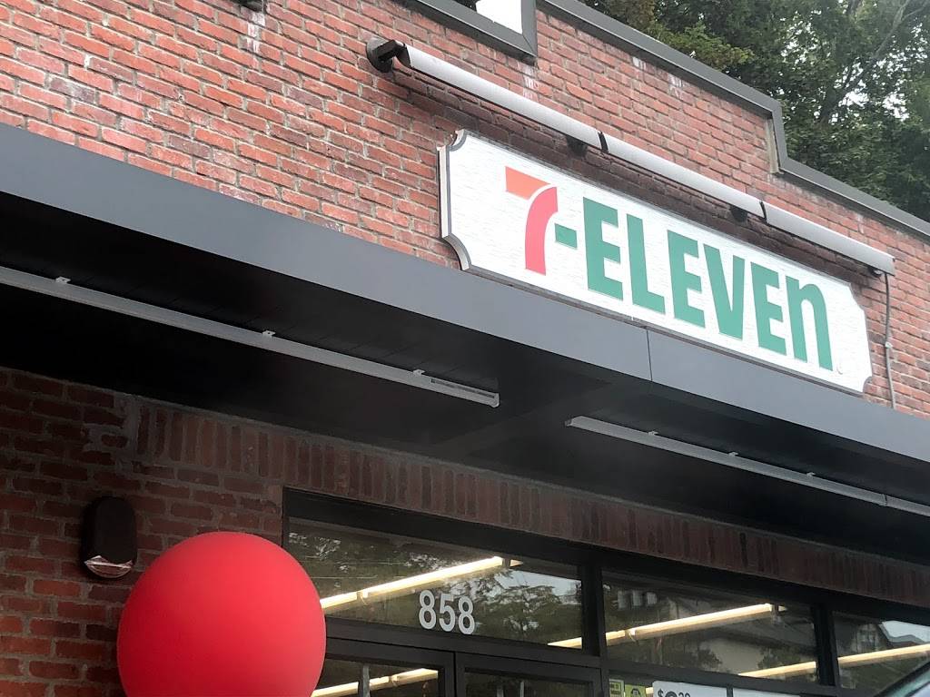 7-Eleven | bakery | 858 Scarsdale Ave, Scarsdale, NY 10583, USA | 9143137667 OR +1 914-313-7667