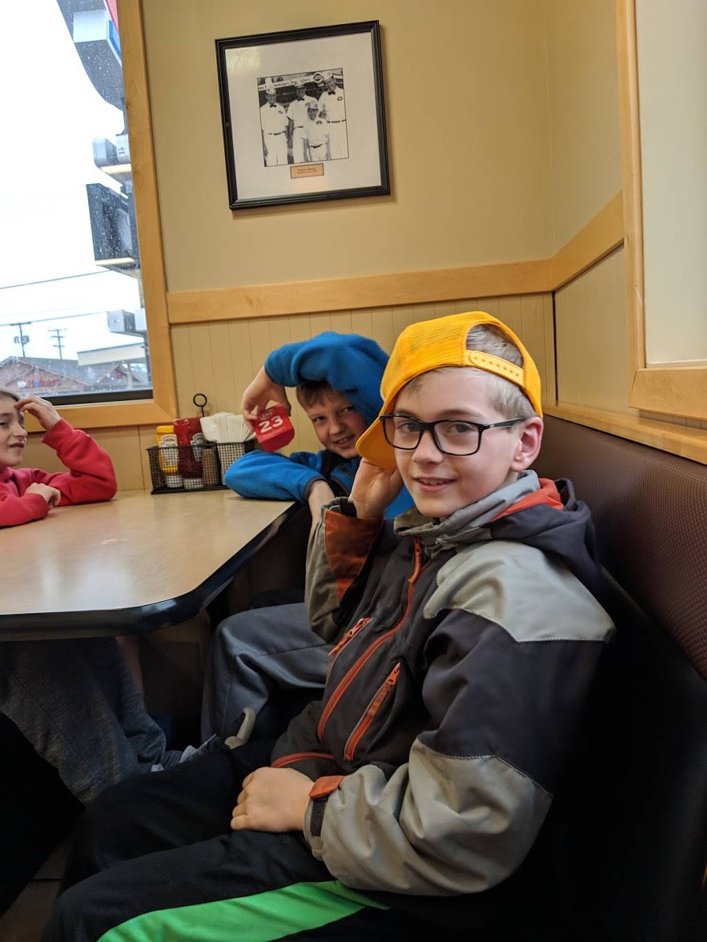 Dairy Queen Grill & Chill | restaurant | 100 W Pine St, Eagle River, WI 54521, USA | 7154798511 OR +1 715-479-8511
