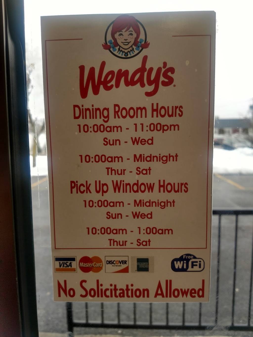 Wendys Restaurant 4050 Maple Rd